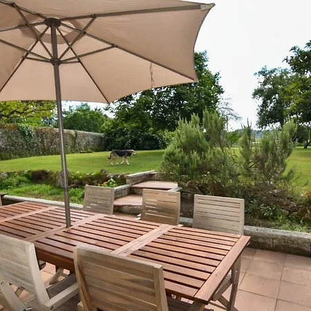 Casona Con Gran Jardin Camargo